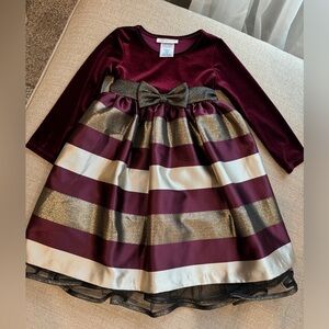 Pre-loved dress (4T)